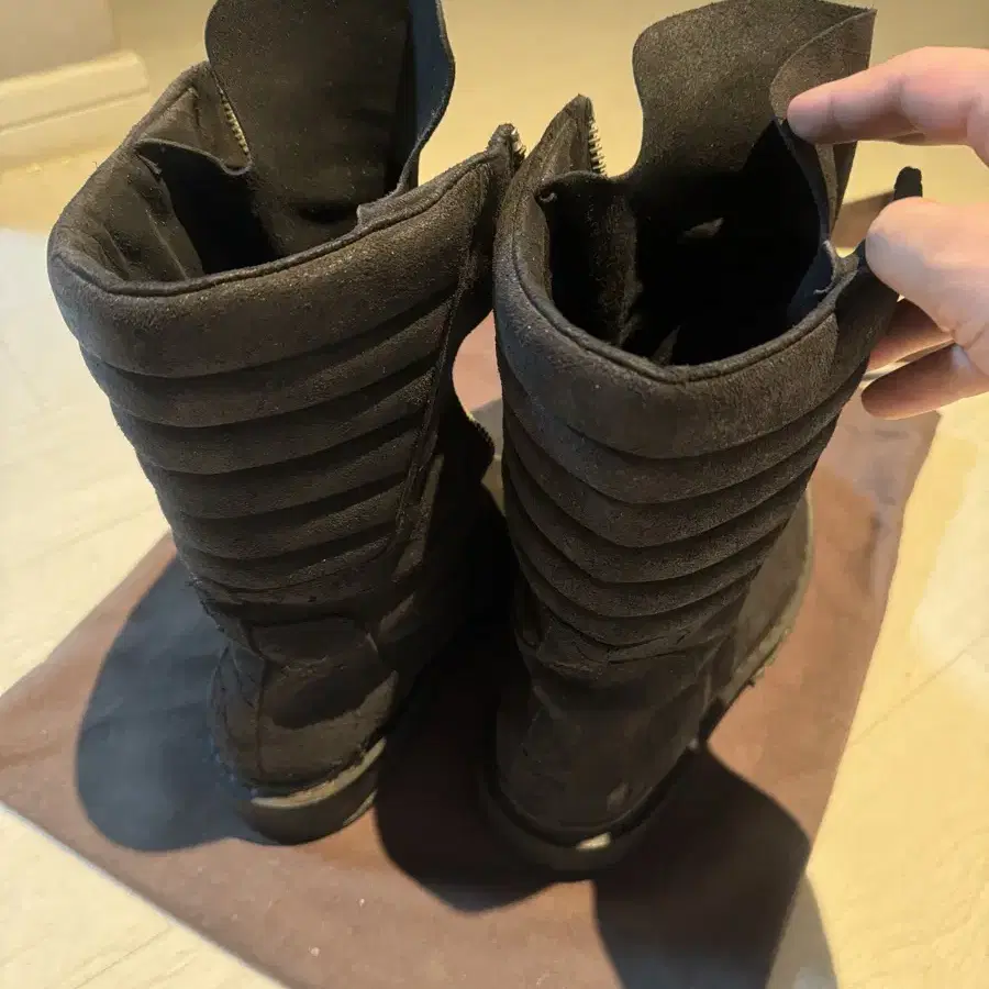 [41.5] 릭오웬스 FRONT-ZIP MOHAWK BOOTS