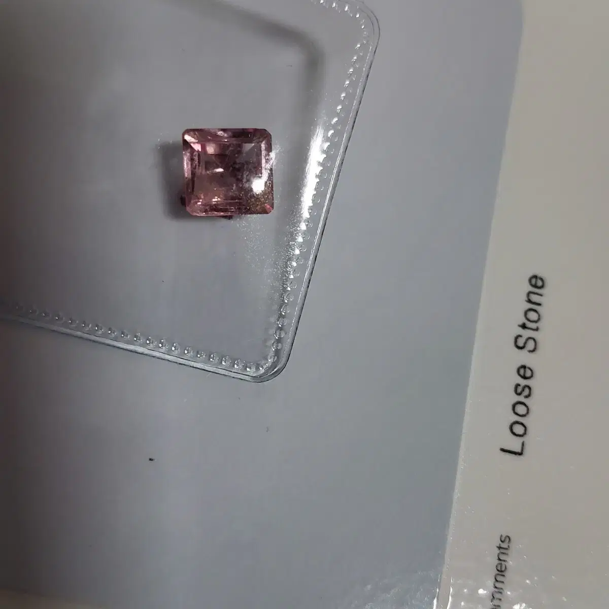 Natural spinel 1.7 carats