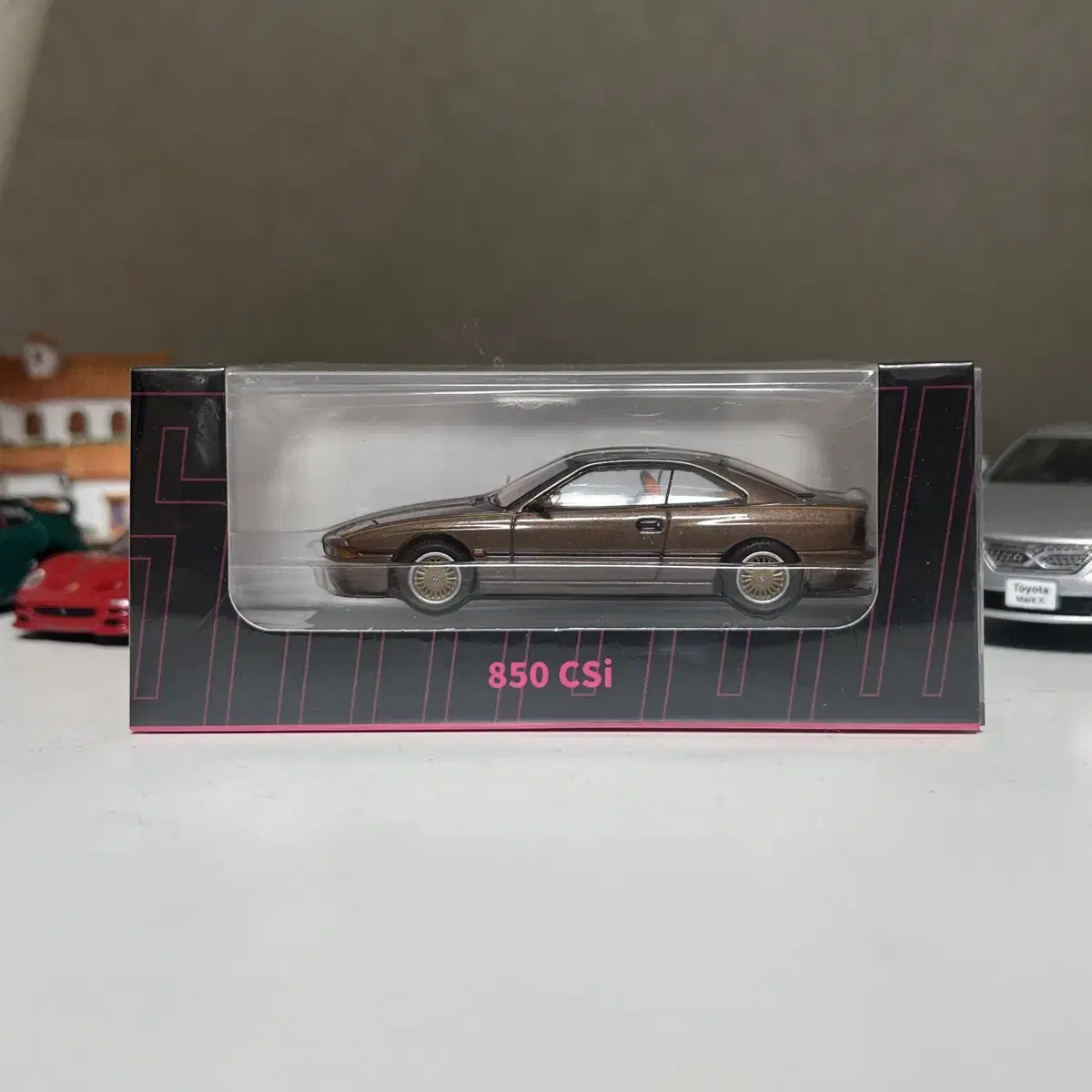 1:64 BMW 850 CSi 다이캐스트