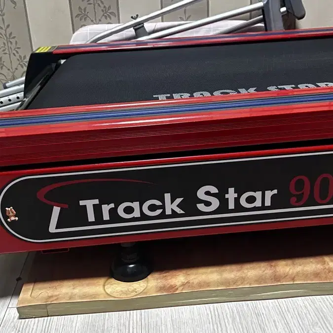 Trackstar9000