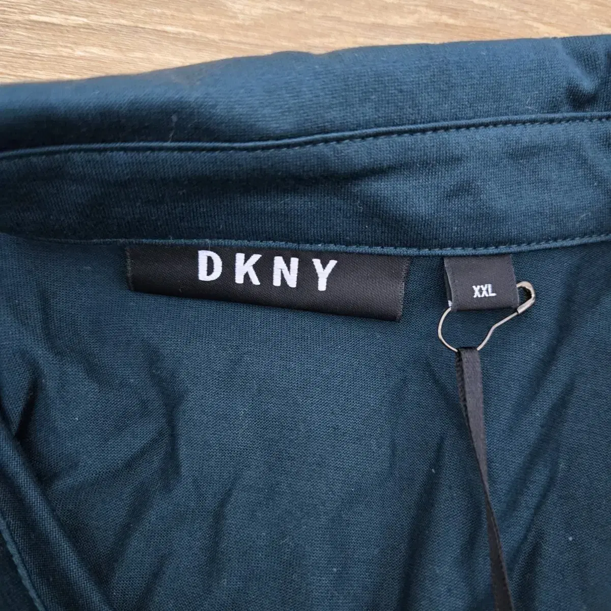 미사용품 DKNY 면 카라 티 XXL