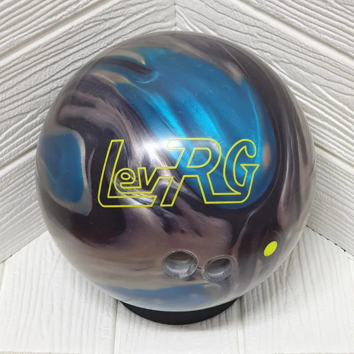 (Used Bowling Ball) Morich Revalge 15P (Spandex 9.3cm)