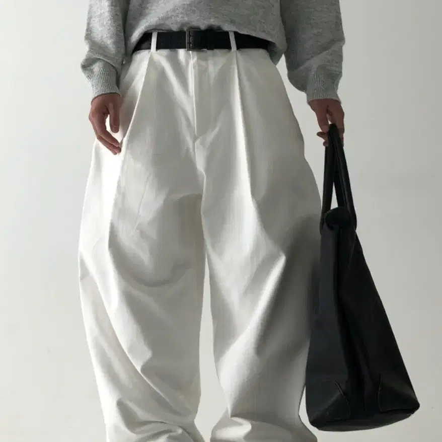 뉴치프시크(New Cheap Chic) Pants