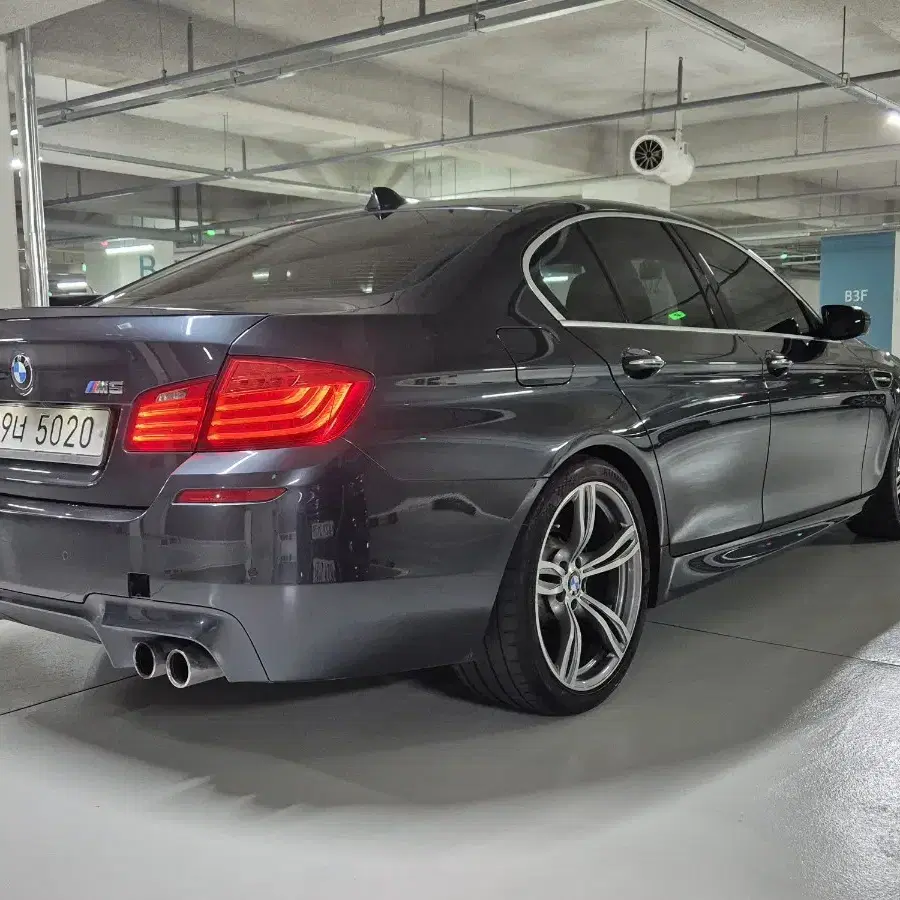 BMW f10 M5