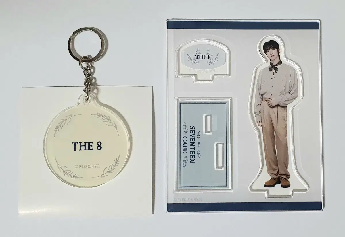 SEVENTEEN 2024 Japan Cafe acrylic stand and Name Keyring (8-myungho)