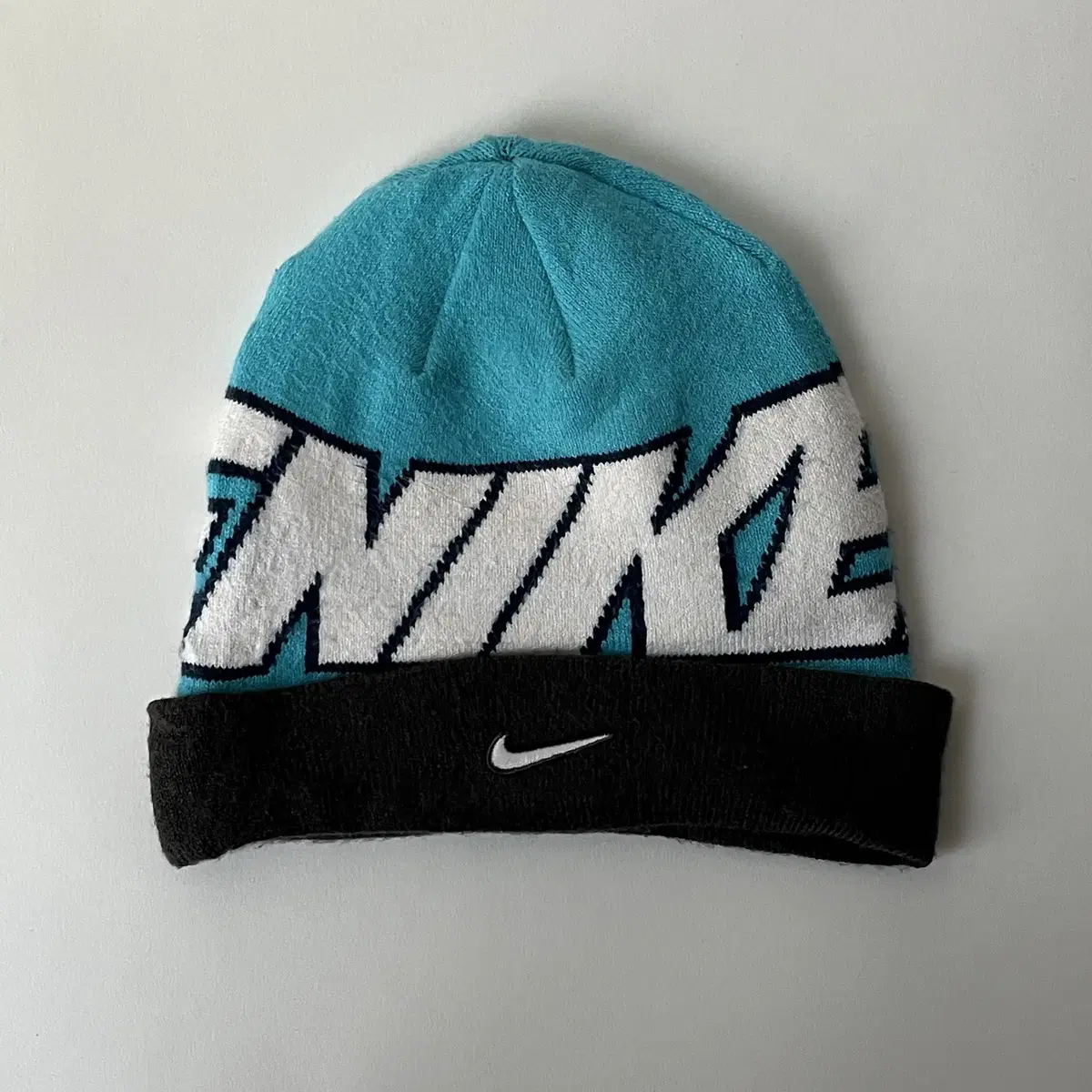 NIKE beanie ( 2013년도 제품 )