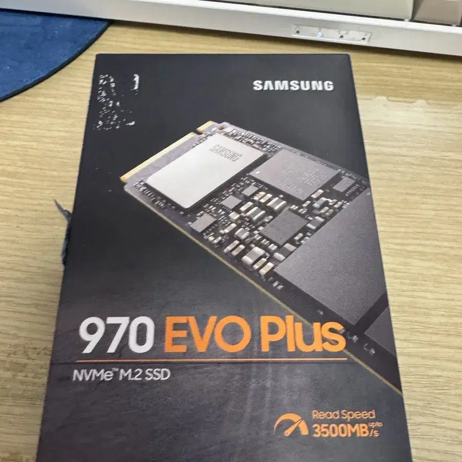 삼성 970 EVO Plus M.2 SSD 2TB 팝니다.