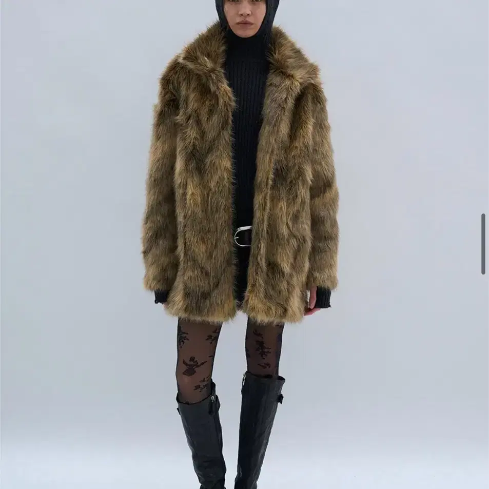 파르티멘토 HAIRY HIGHNECK FUR COAT_BROWN