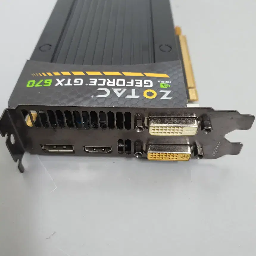 [무료배송] 중고 조텍 GTX760 2GB 게이밍 그래픽카드