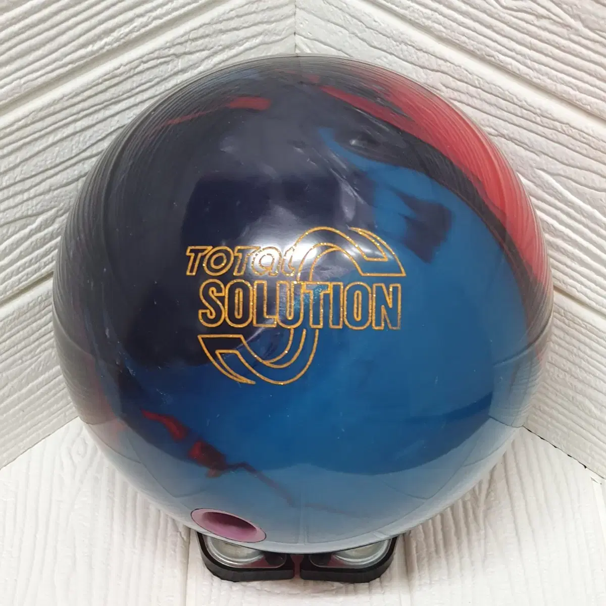 (Used Bowling Ball) Storm Total Solution 15P (Spandex 9.8cm)