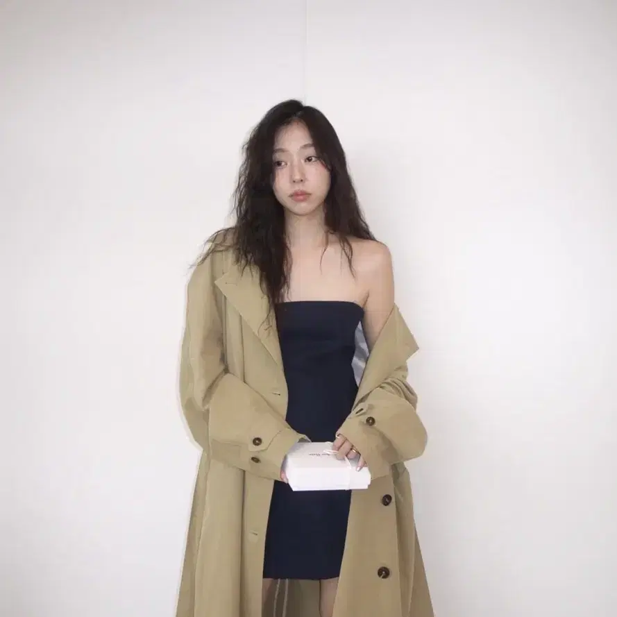 오버듀플레어 VOLUME TUBE DRESS