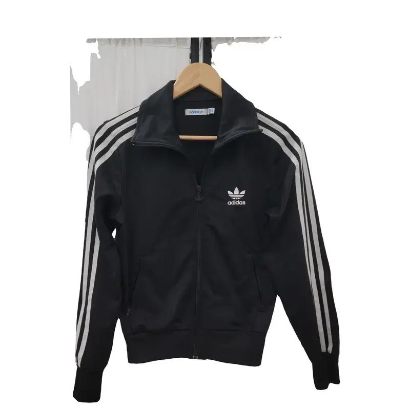 ADIDAS 아디다스 저지  화이어버드 트랙탑 블랙 자켓 공용 A213