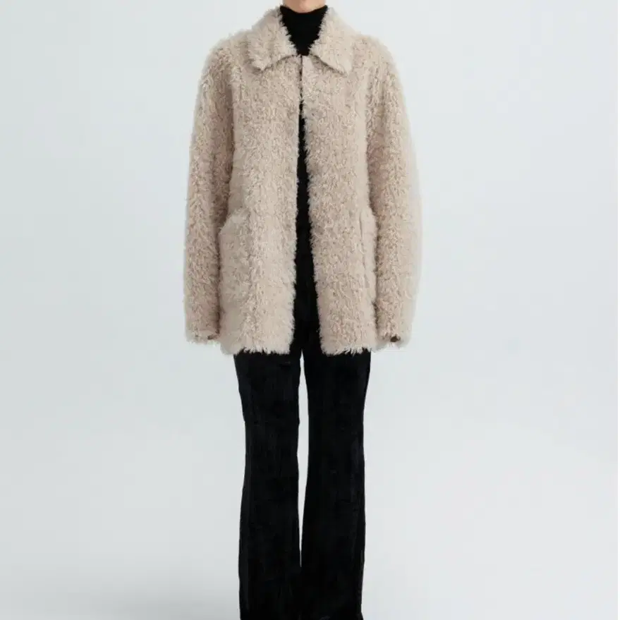 ESSENTIAL by EQL  Shearing Fur Jacket