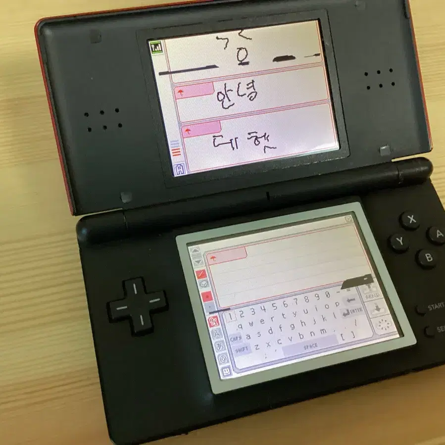 닌텐도 ds lite 블랙 레드 라이트