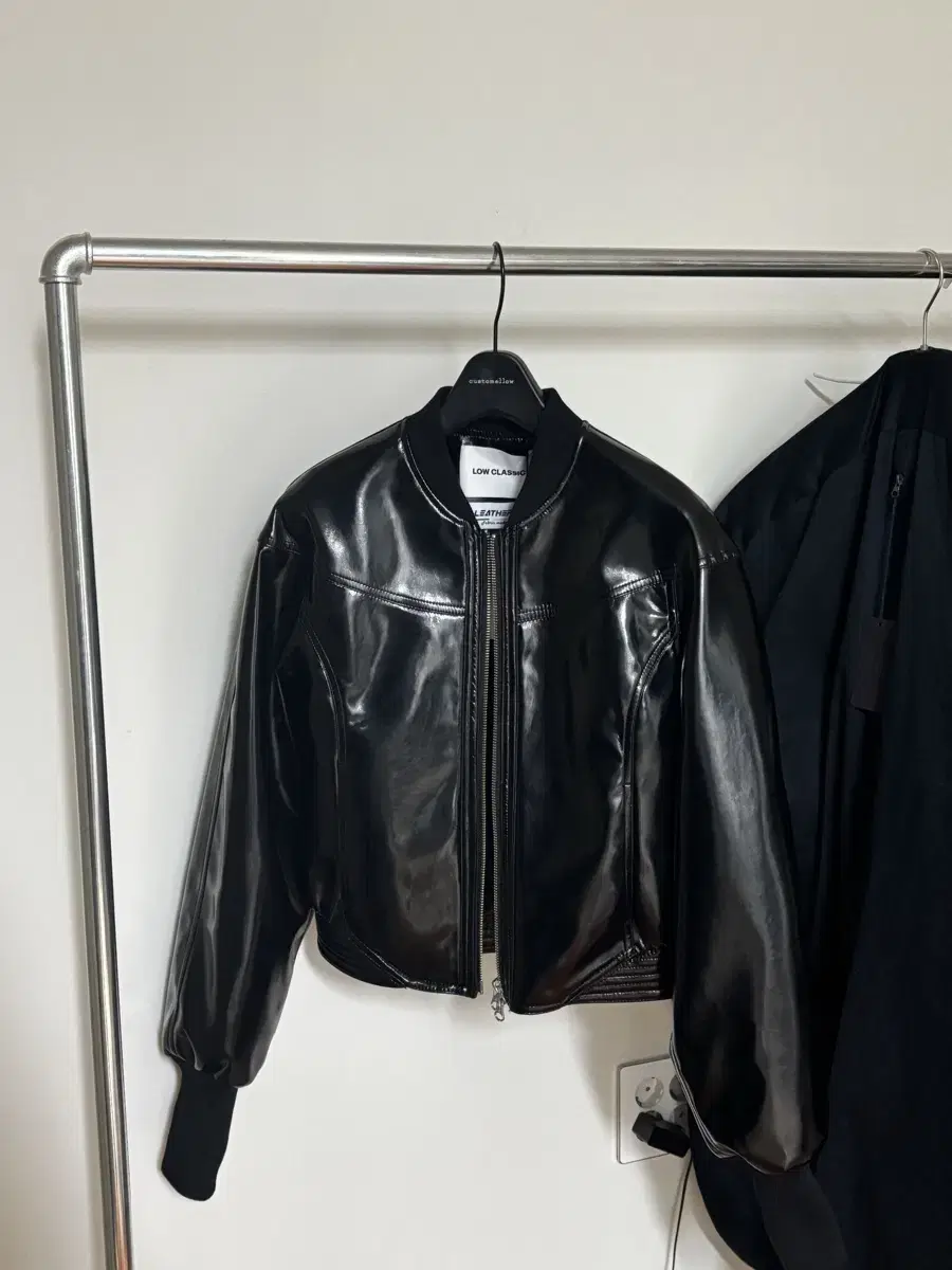 [로우클래식] raglan leather jacket