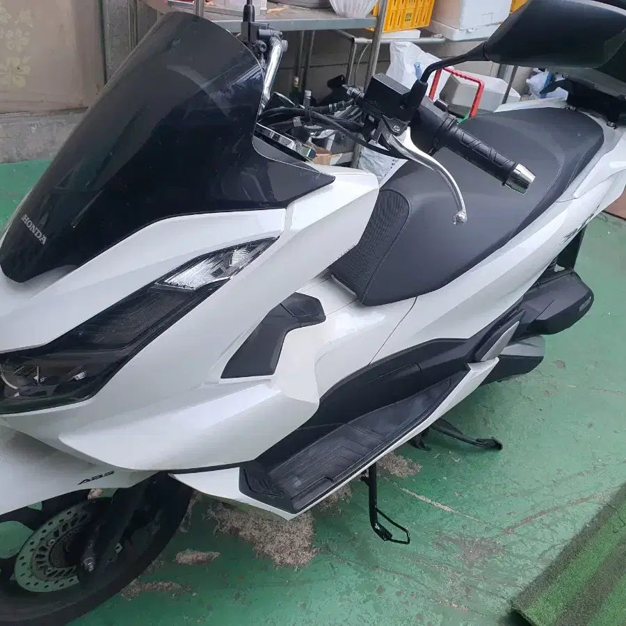 pcx 22년식 ABS 모델 판매합니다