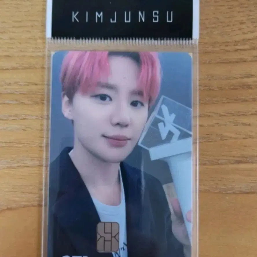 김준수  EZL Transit card  (ARTIST ver.) 팝니다