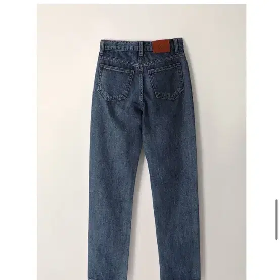 낫띵리튼 Toi regular fit denim(S size)