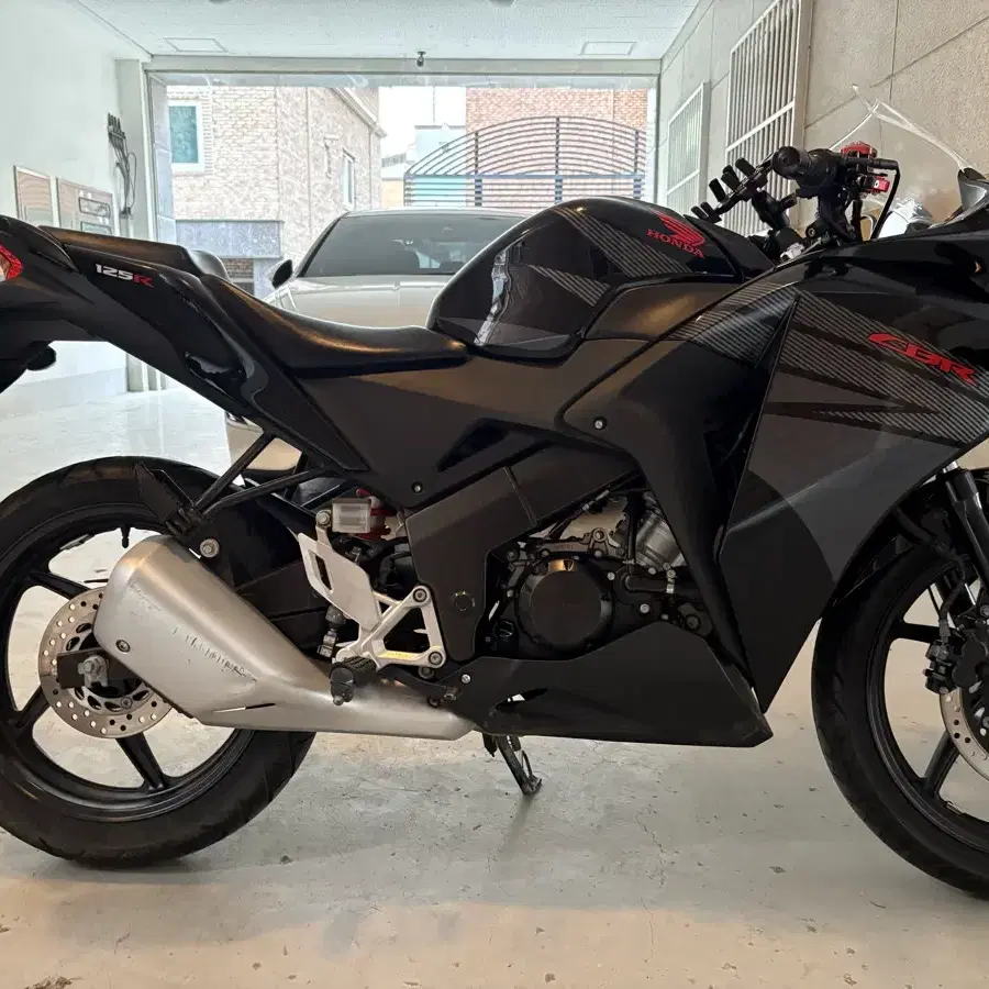 cbr125 17년식 급처