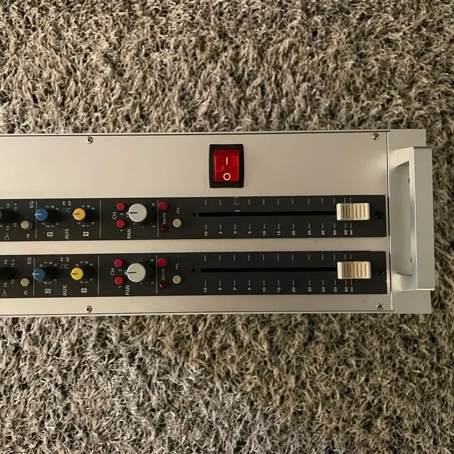 스투더 Studer 961/962 2채널 랙 프리앰프 (프리앰프, EQ)