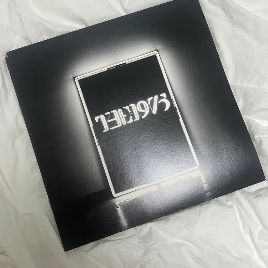 The 1975 lp 바이닐