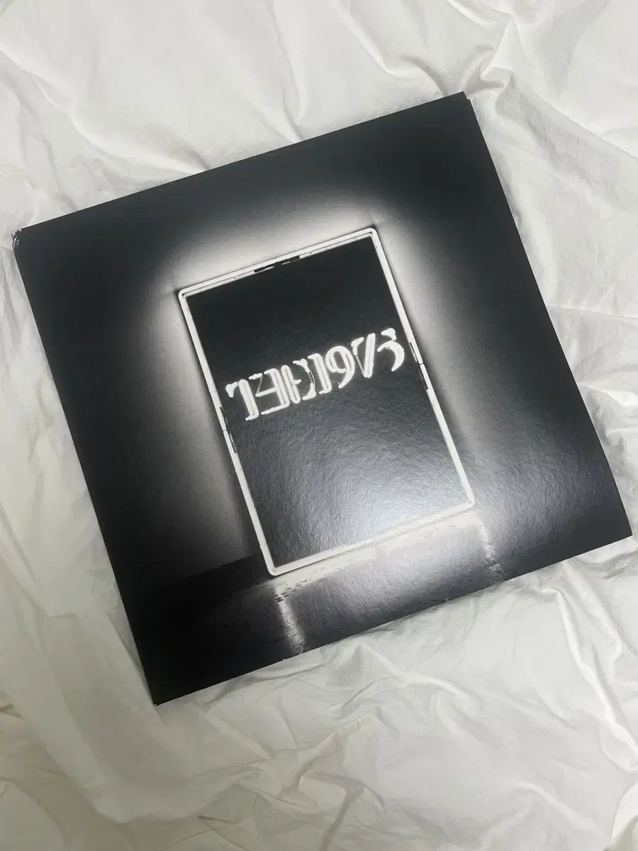 The 1975 lp 바이닐