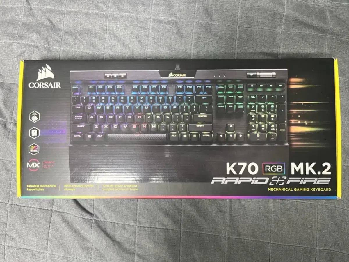 커세어 K70 mk2 은축 게이밍키보드 팝니다