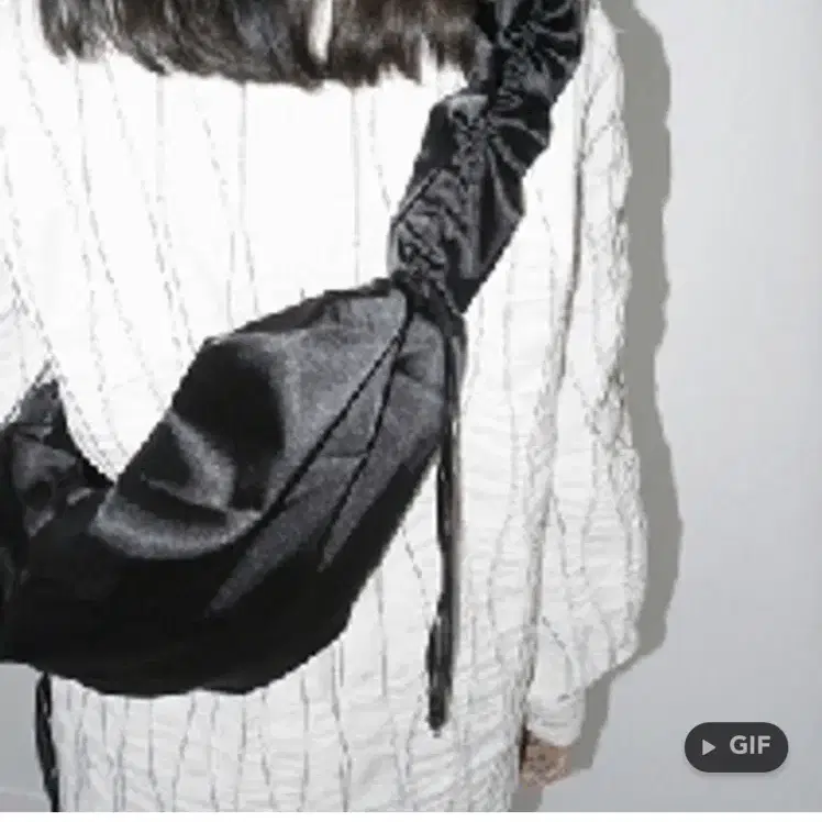 에프터먼데이 shirring glossy bag 가방 black