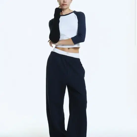 G CONTRAST SWEATPANTS (NAVY) 글로니