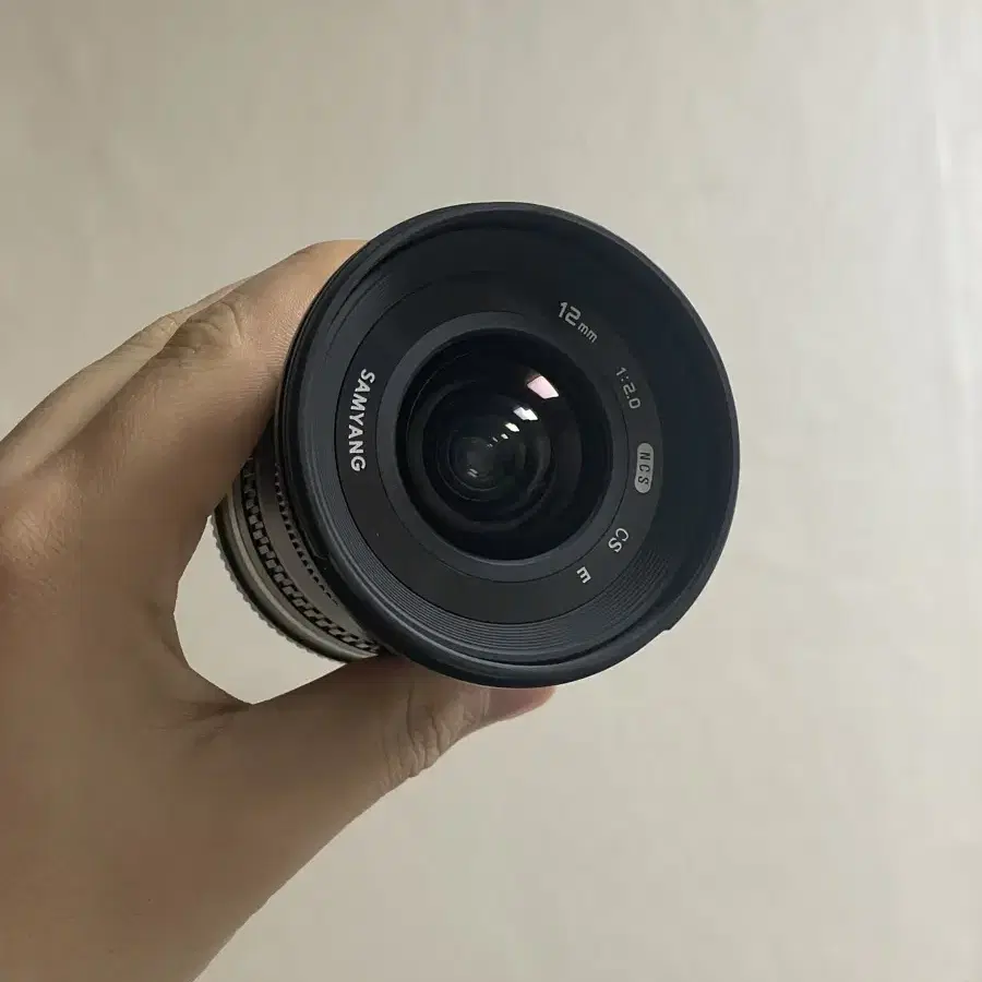 삼양 12mm f2.0 e마운트