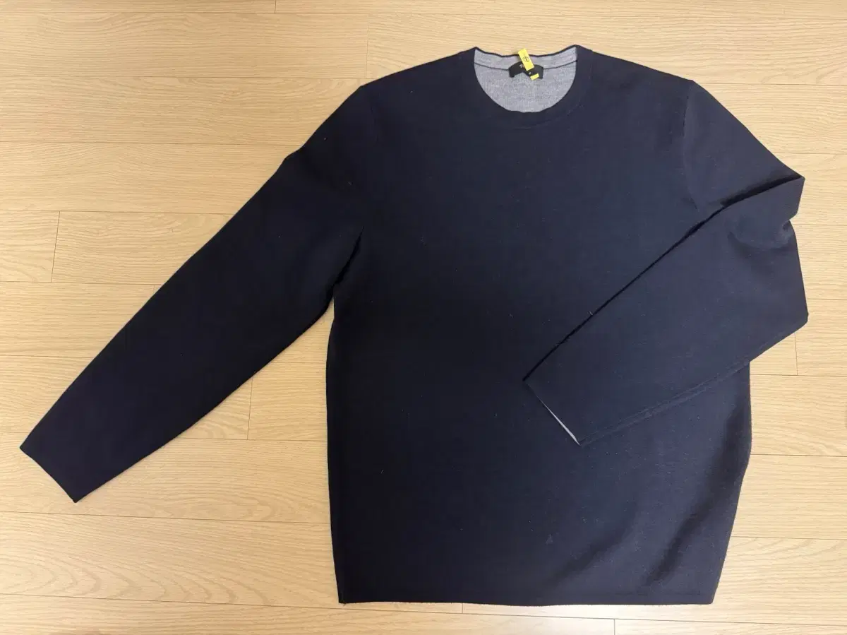 [L, 국내 매장판] 띠어리 Arnaud crew neck 네이비