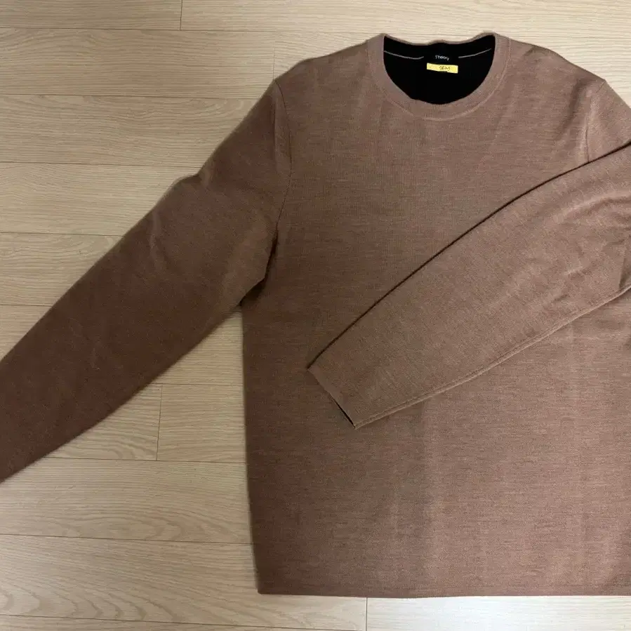 [L, 국내매장판] 띠어리 Arnaud crew neck 카멜