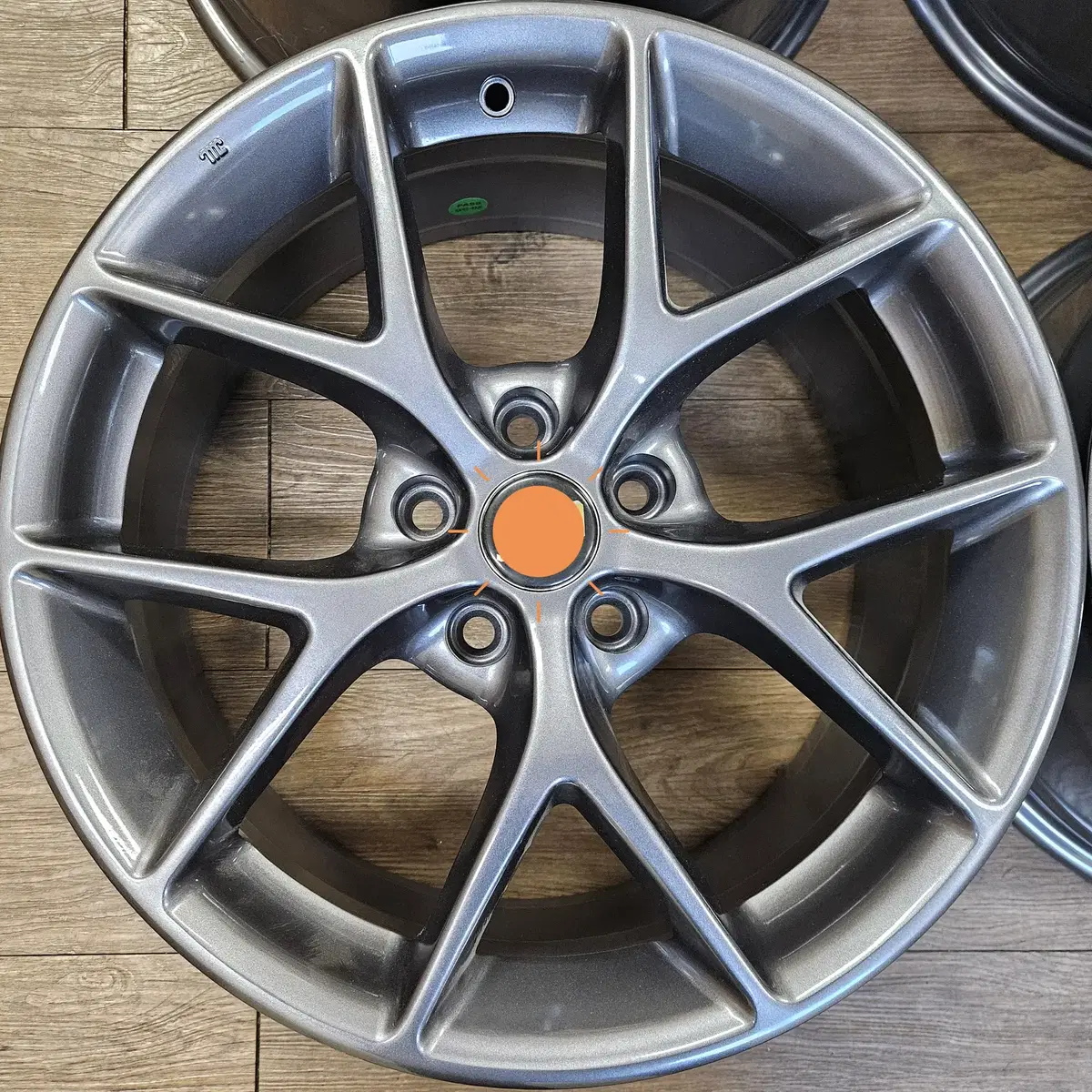 BBS RS039 버젼ST 유광건매탈 18인치전시용휠