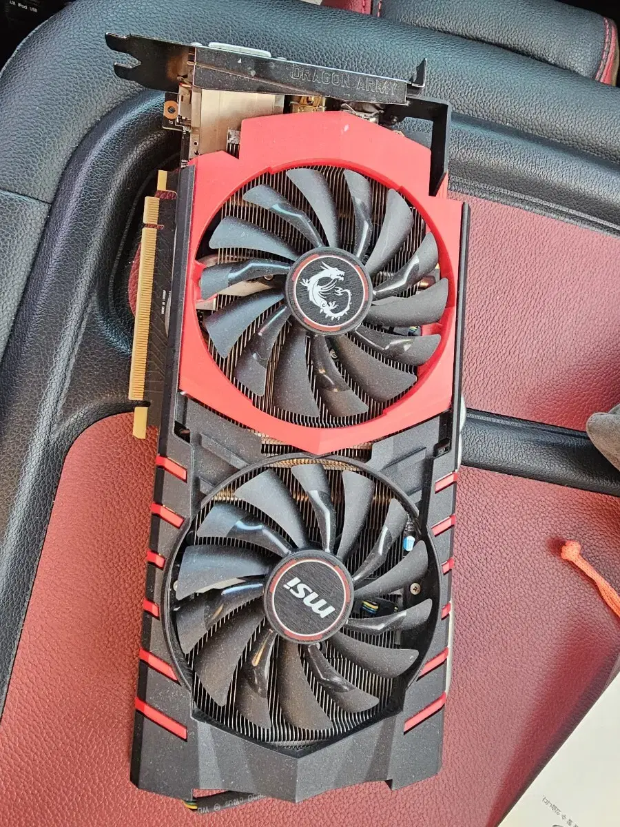 MSI GTX980 GAMING 4G 그래픽카드 판매합니다