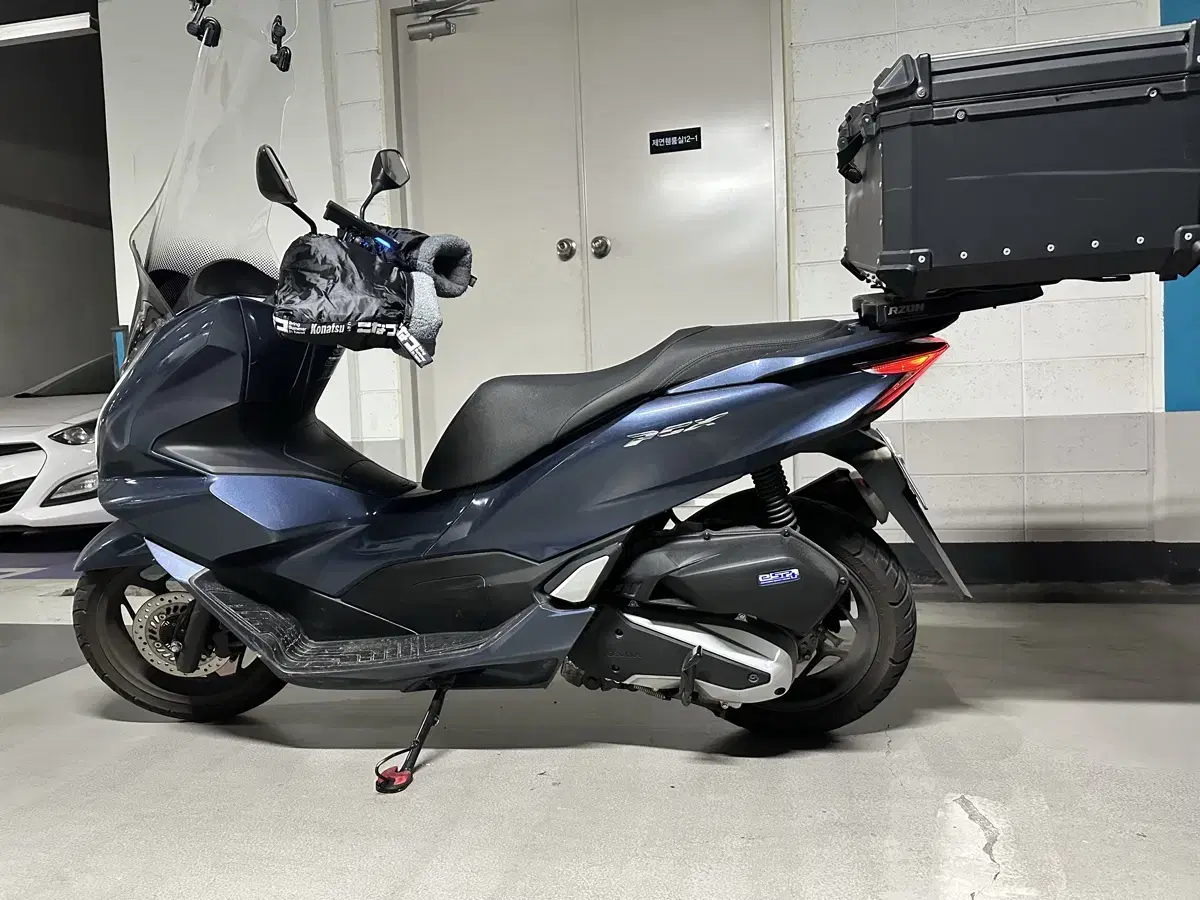 PCX125 22년식 17000km 판매합니다