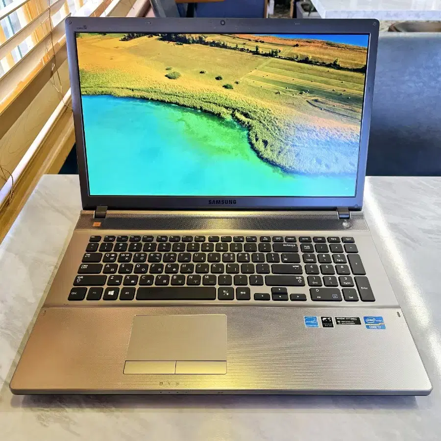 17인치 삼성 고성능 i7 사무/게이밍 노트북 (16GB,1.25TB)