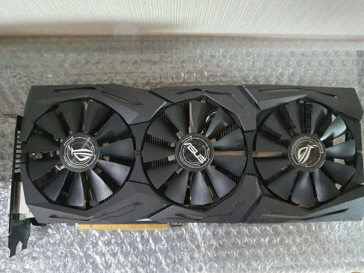 gtx1080ti 팔아요 (고장)