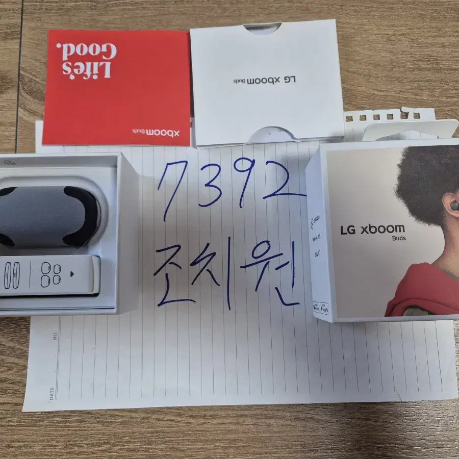 LG xboom buds 블루투스이어폰 블랙색상 S급 박풀 제품팝니다.