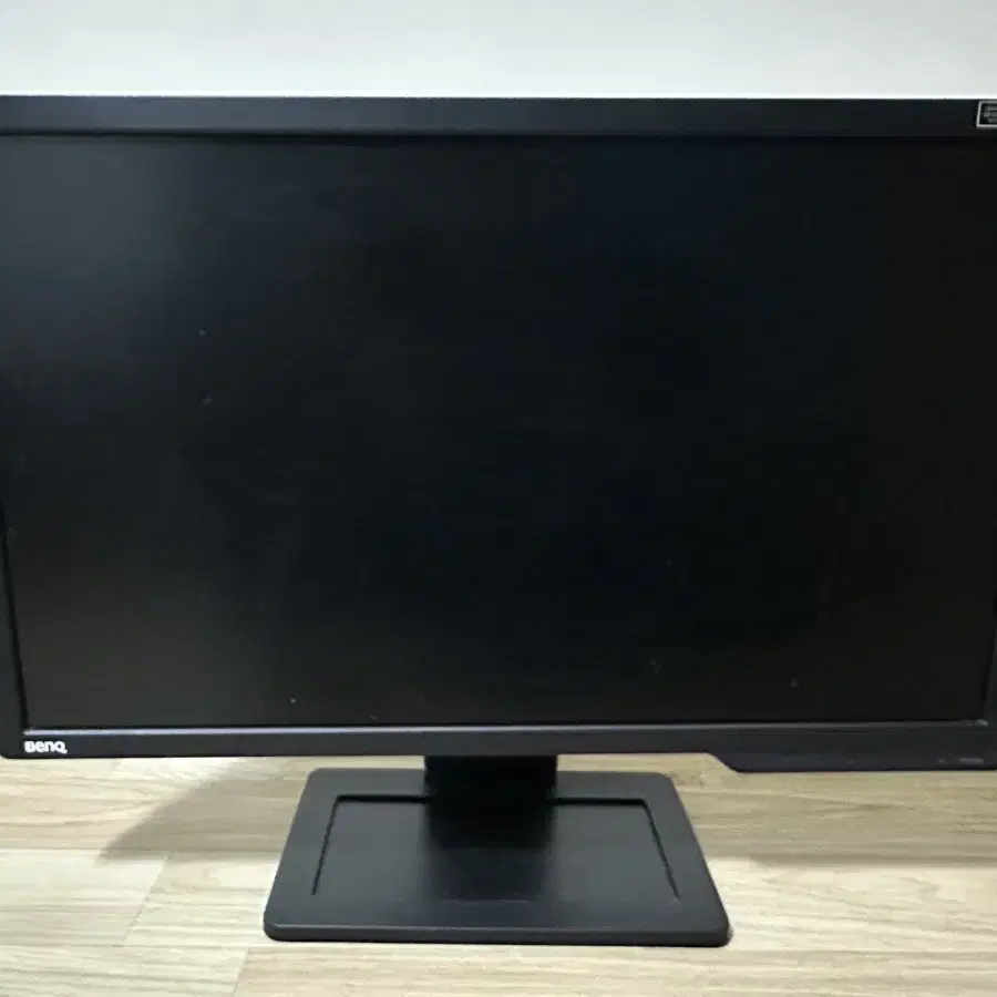 벤큐 모니터 xl2411 144hz 팝니다