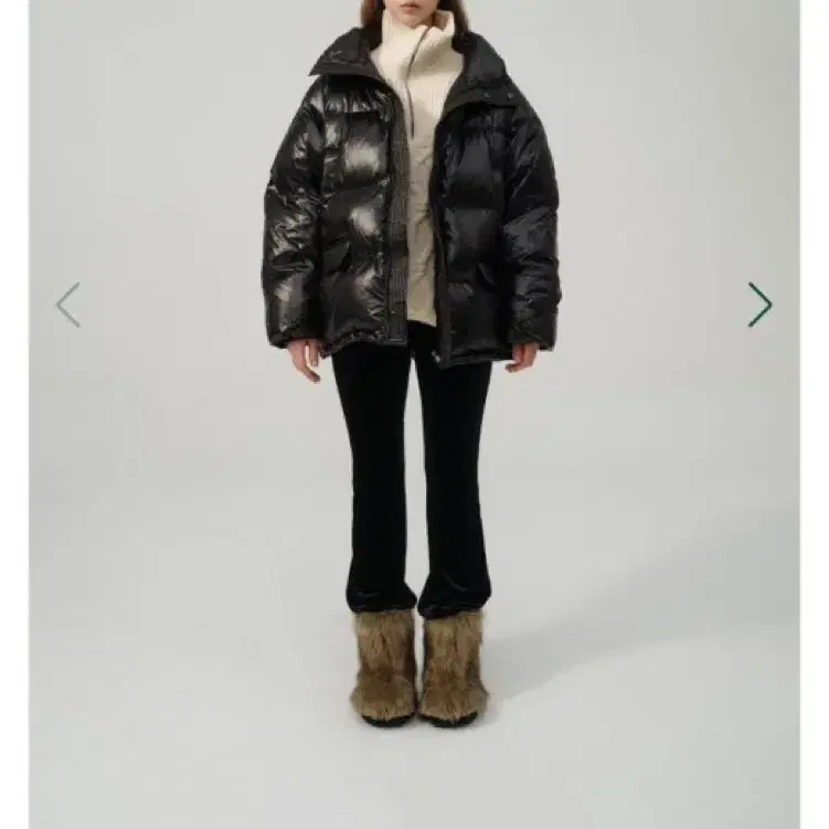 더바넷 glossy goose puffer jacket