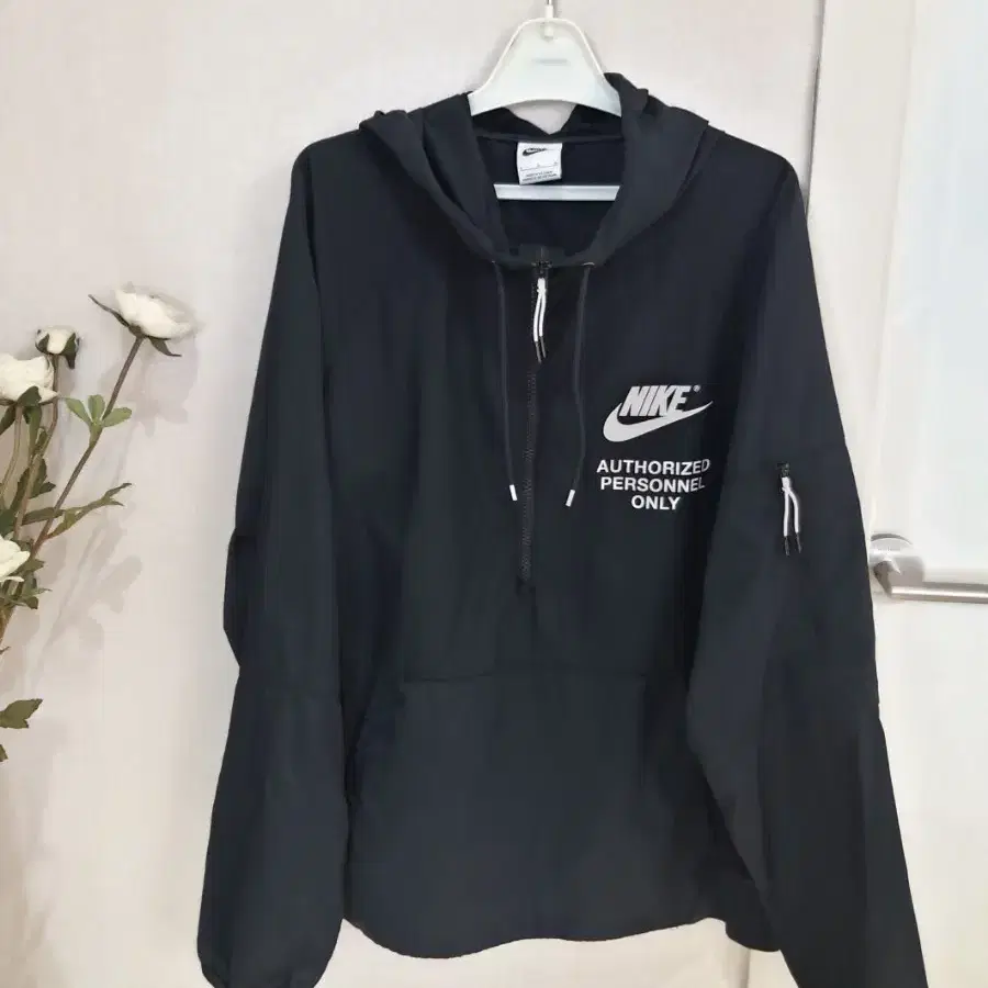 NIKE AUTHORIZED PERSONNEL ONLY 우븐 바스락아노락