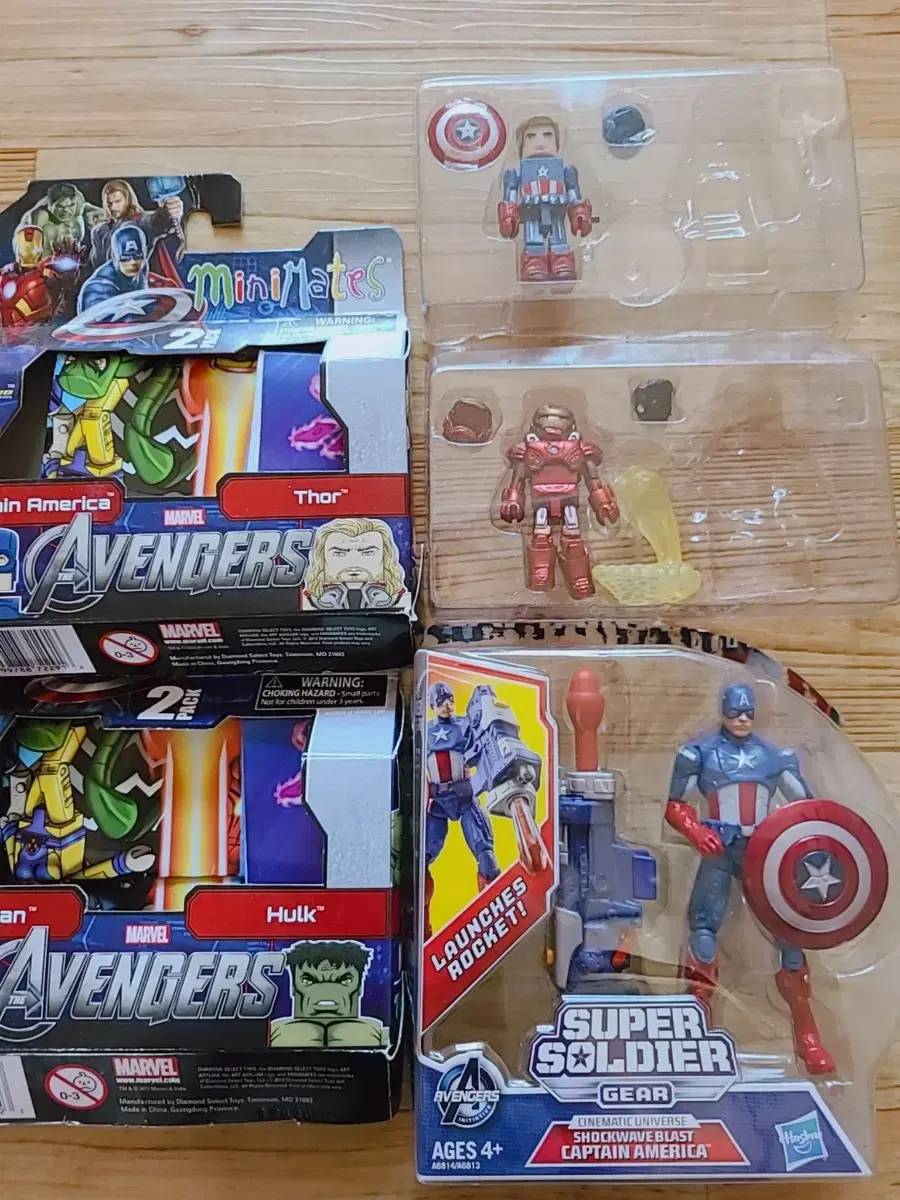 Marvel Avengers Merchandise Figures sell Hasbro Captain America X-Men Minimatez