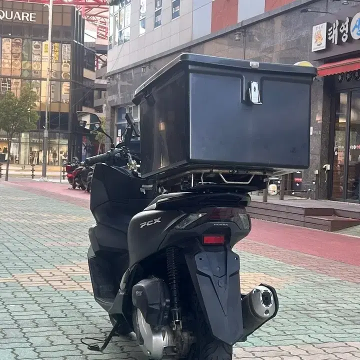 21년식 pcx125 2만키로 팝니다