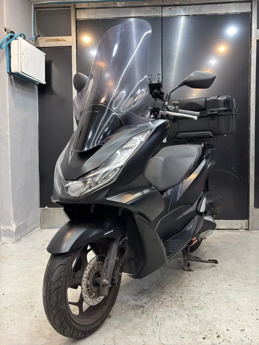 21년식 pcx125 abs 1만키로 배달세팅 신차급 차량