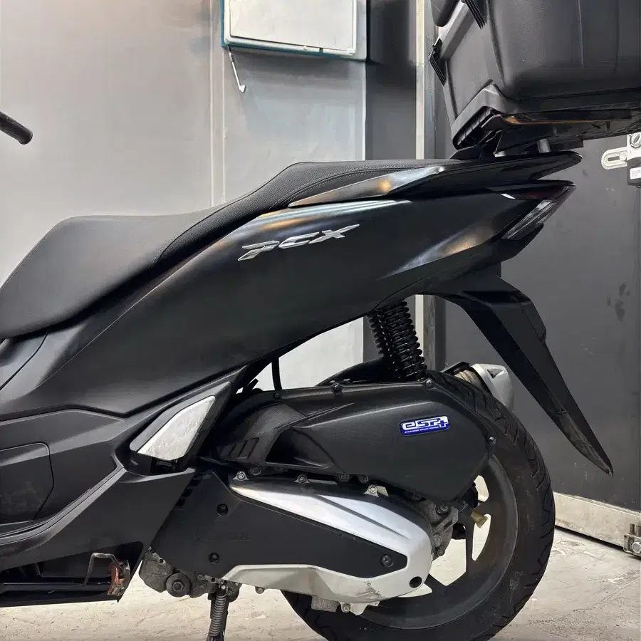 21년식 pcx125 abs 1만키로 배달세팅 신차급 차량