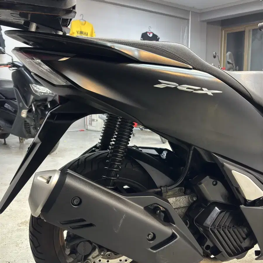 21년식 pcx125 abs 1만키로 배달세팅 신차급 차량