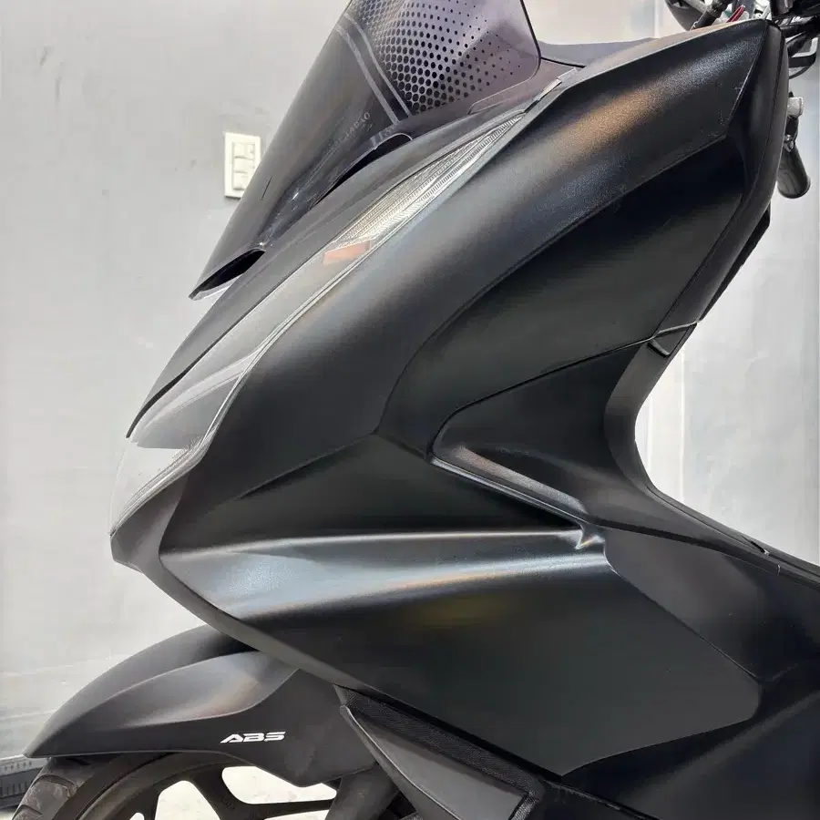 21년식 pcx125 abs 1만키로 배달세팅 신차급 차량