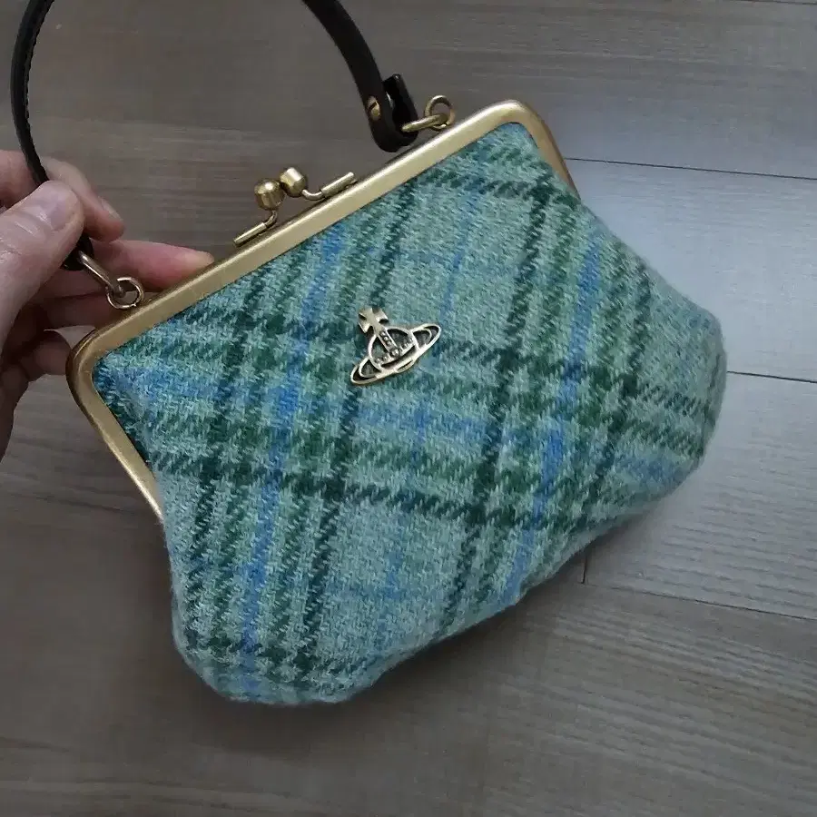 정품) vivienne westwood 비비안웨스트우드 엘레나 복조리백