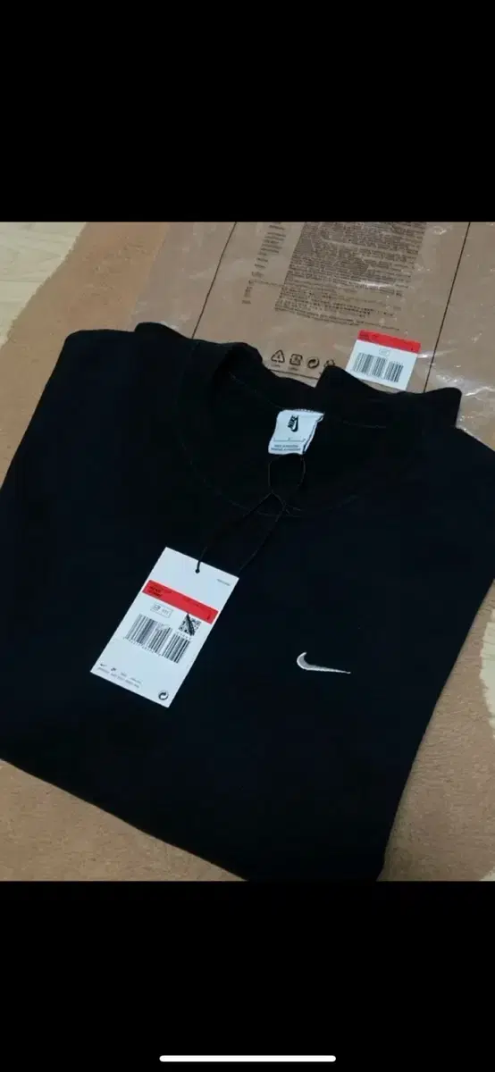 [L]Nike NRG 솔로 스우시 맨투맨 블랙 US/EU