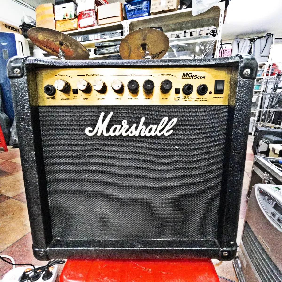 Marshall MG15CDR 기타앰프